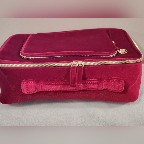 Estee Lauder Large Velour Cosmetic Bag - Picture 2 of 6
